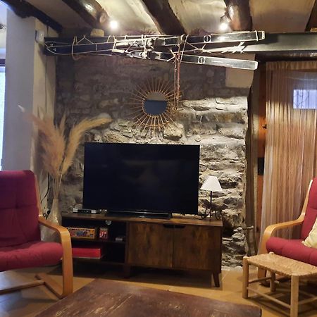 פובלה דה סגור Casa Rural Cal Rocco Porta Del Pirineu מראה חיצוני תמונה