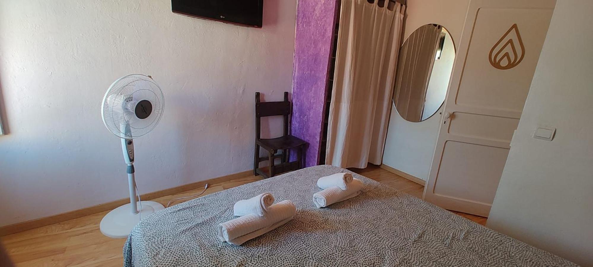 פובלה דה סגור Casa Rural Cal Rocco Porta Del Pirineu מראה חיצוני תמונה