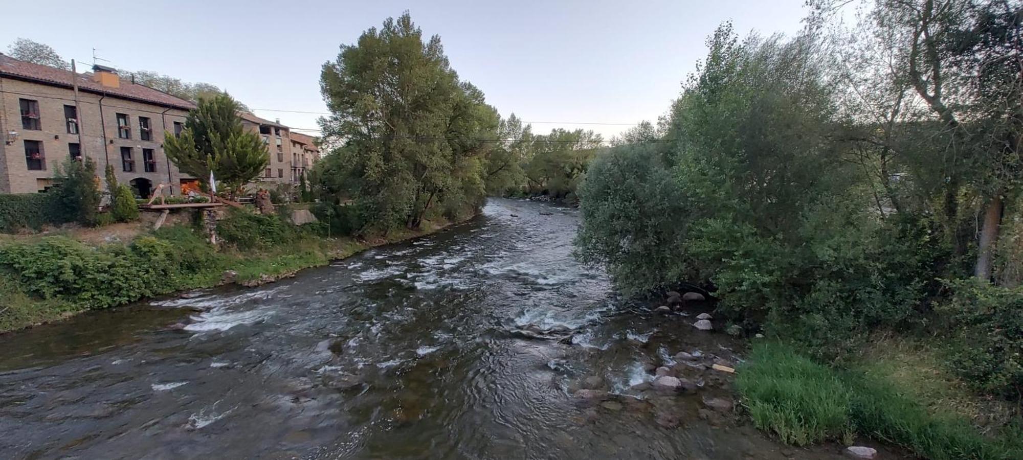 פובלה דה סגור Casa Rural Cal Rocco Porta Del Pirineu מראה חיצוני תמונה