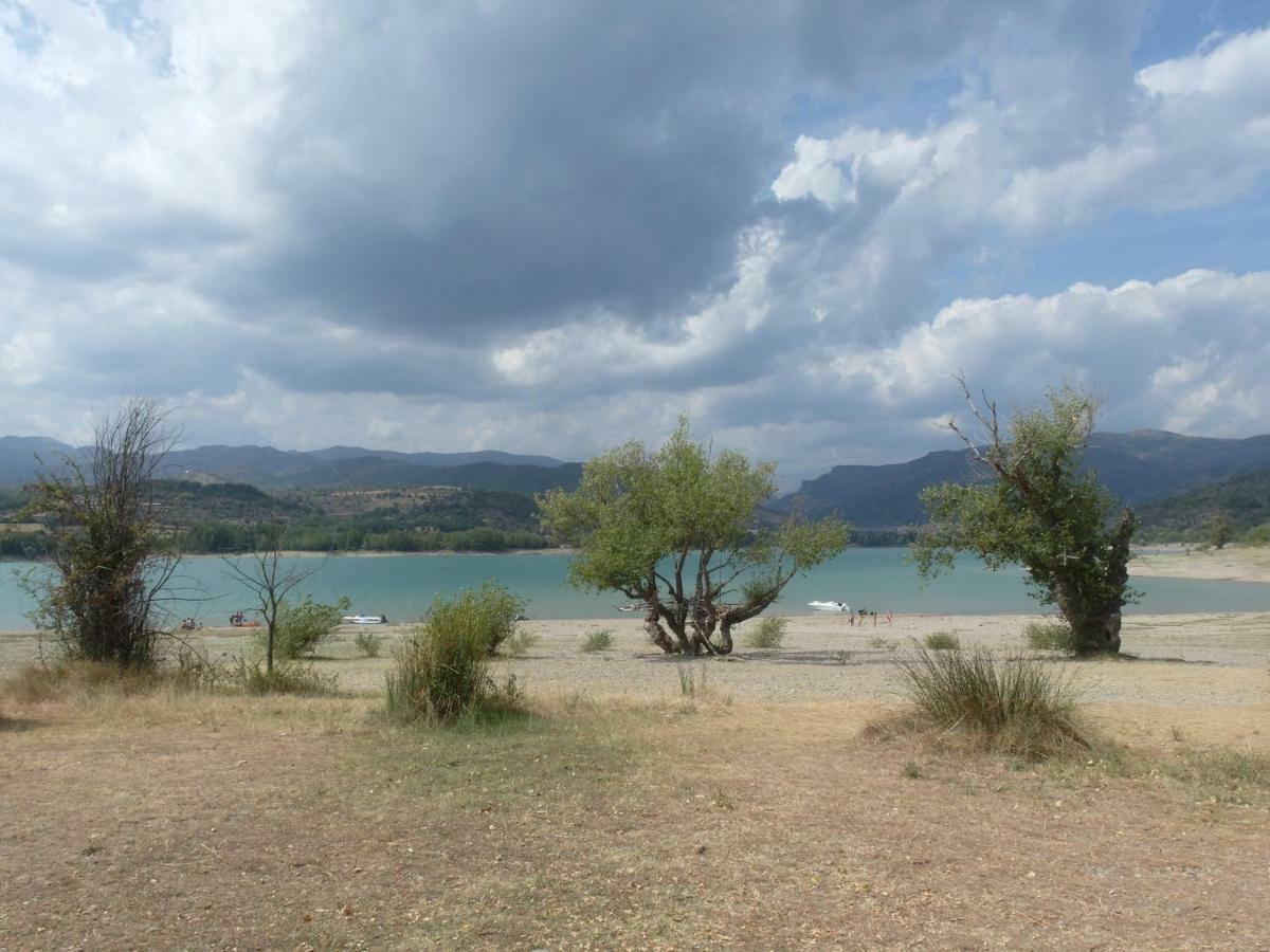 פובלה דה סגור Casa Rural Cal Rocco Porta Del Pirineu מראה חיצוני תמונה